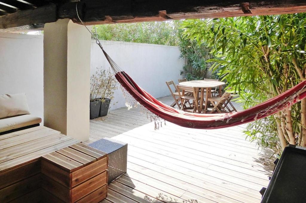 Holiday Home With Shared Pool Saintes-Maries-de-La-Mer Exterior foto
